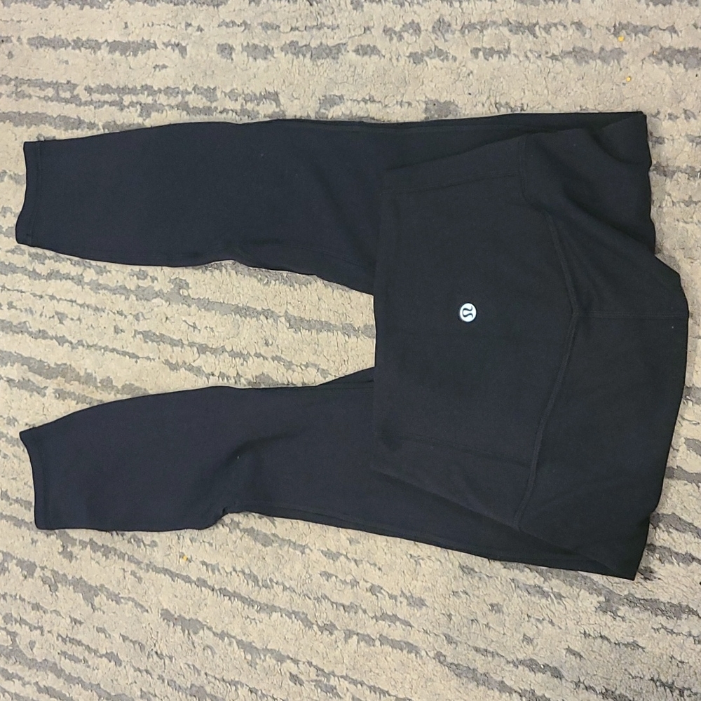 Lululemon Unlimit High-Rise Tight 25" *Keyhole Black - Picture 8 of 10